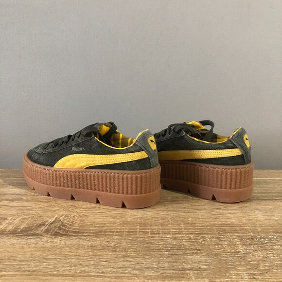 NWOB Puma x Rihanna Fenty Womens 7.5 Green Suede Leather Cleated Creeper Lace-Up - Picture 4 of 11